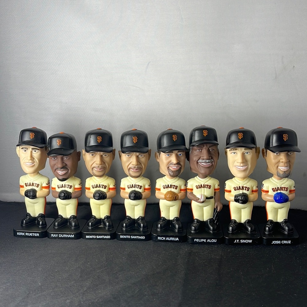 Carl’s Jr meal toys MLB San Francisco Giants bobblehead